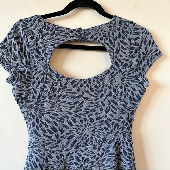 ANTHROPOLOGIE-CALEDONIA Keyhole Back Dress (Size:XS) - Picture 9 of 12